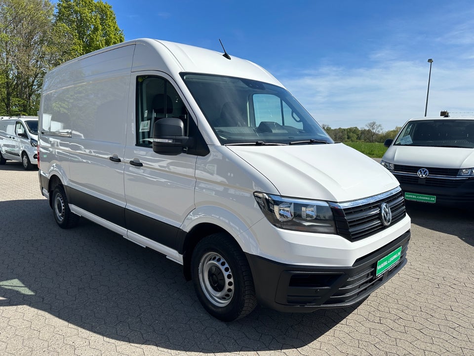 VW Crafter 30 2,0 TDi 177 Kassevogn L3H2
