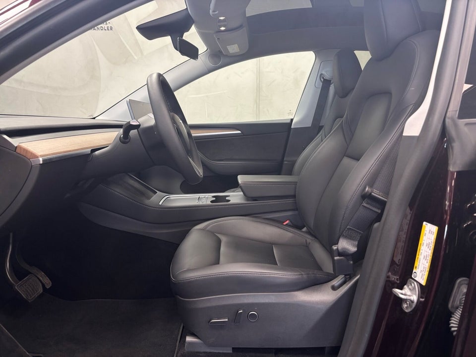 Tesla Model Y Long Range AWD 5d