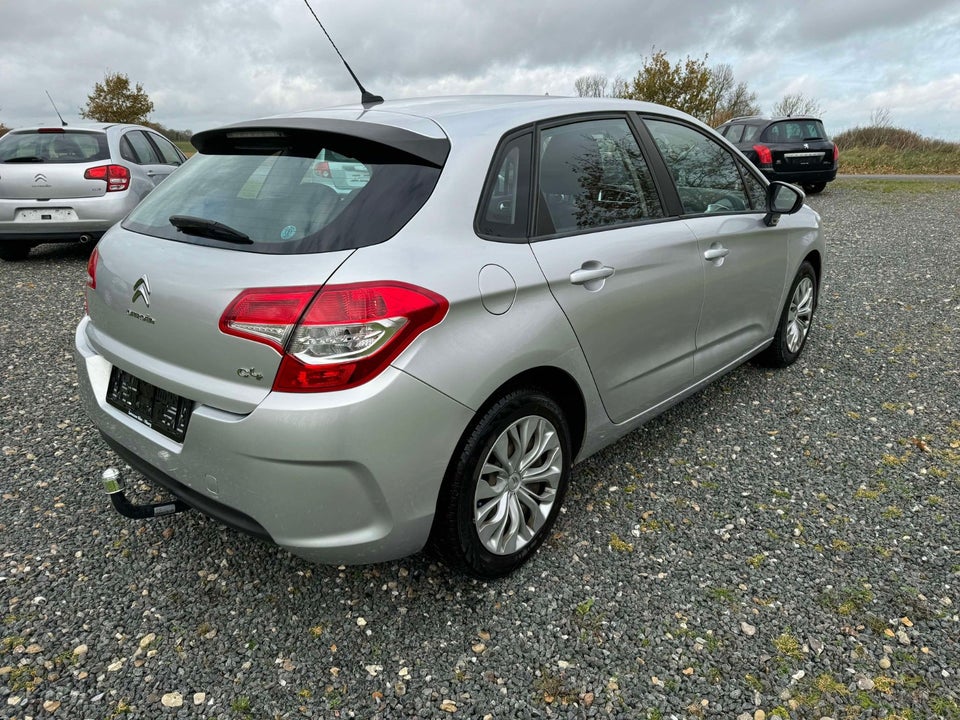 Citroën C4 1,6 HDi 92 Comfort 5d