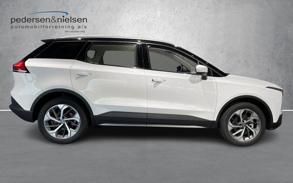 Aiways U5 Premium 5d