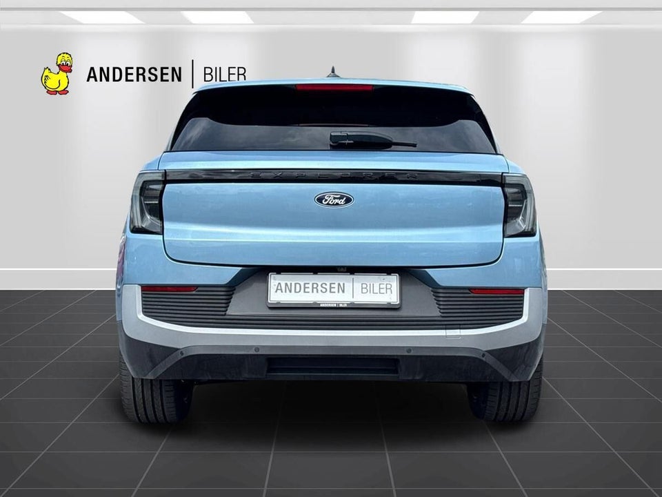 Ford Explorer 77 Premium Extended Range 5d