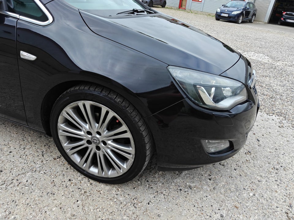 Opel Astra 2,0 CDTi 160 Sport Sports Tourer 5d