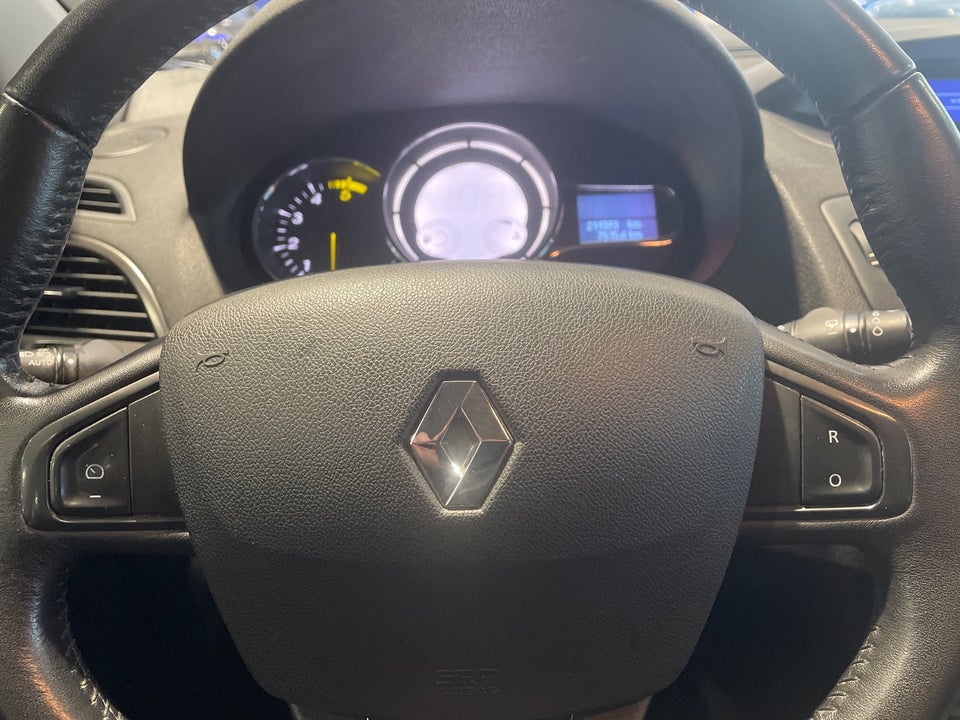 Renault Megane III 1,5 dCi 110 Expression Sport Tourer aut. 5d