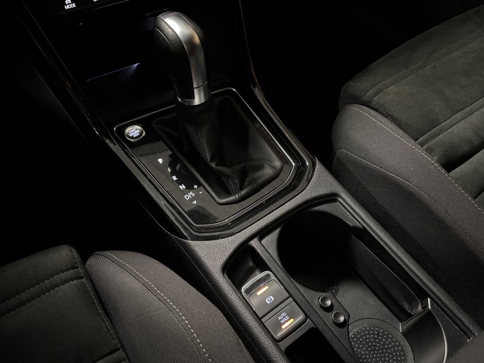 VW Touran 2,0 TDi 190 Highline DSG 7prs 5d