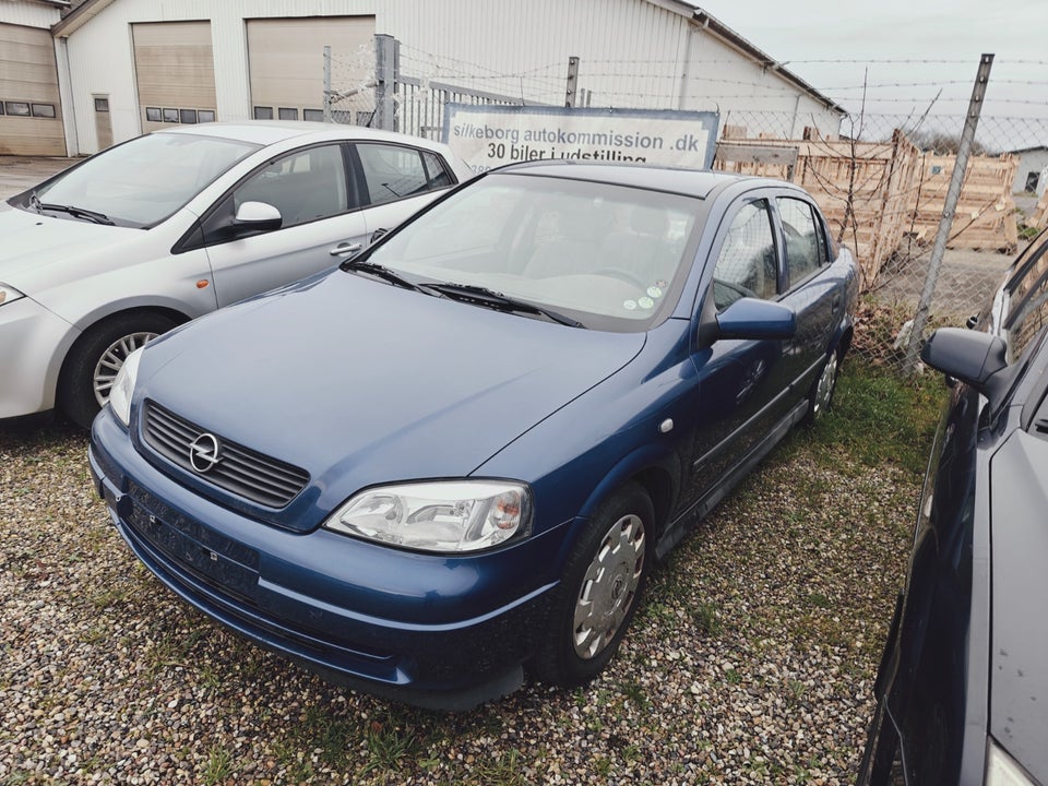 Opel Astra 1,6 Comfort 4d