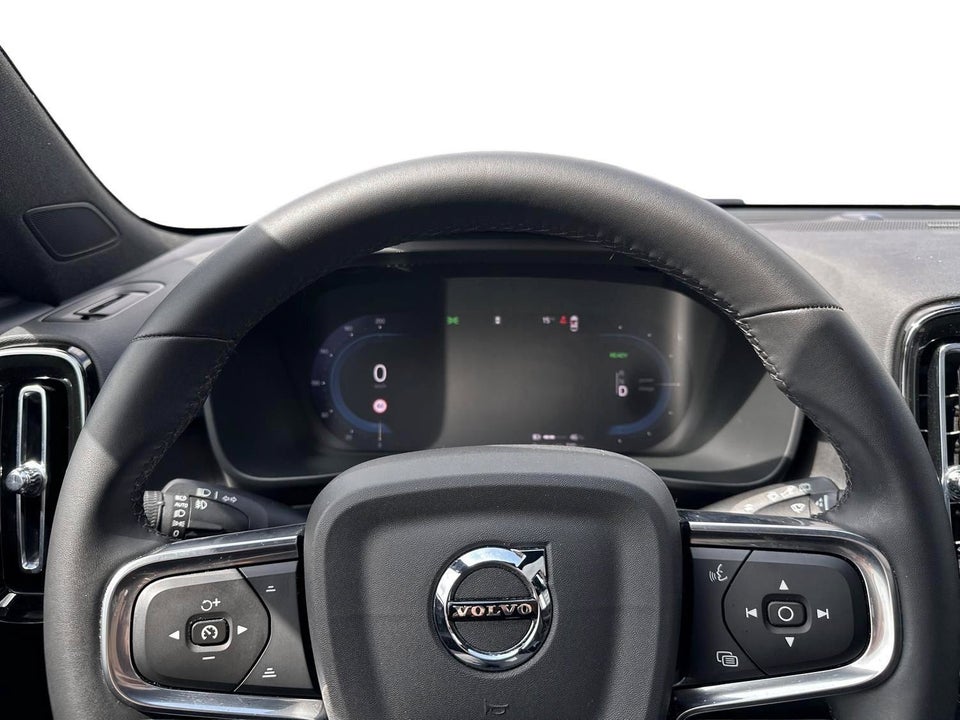 Volvo XC40 ReCharge Twin Ultimate 5d