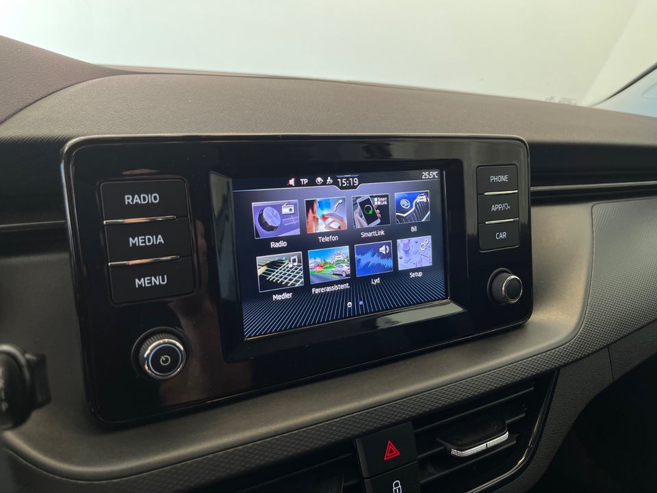 Skoda Kamiq 1,0 TSi 95 Active 5d