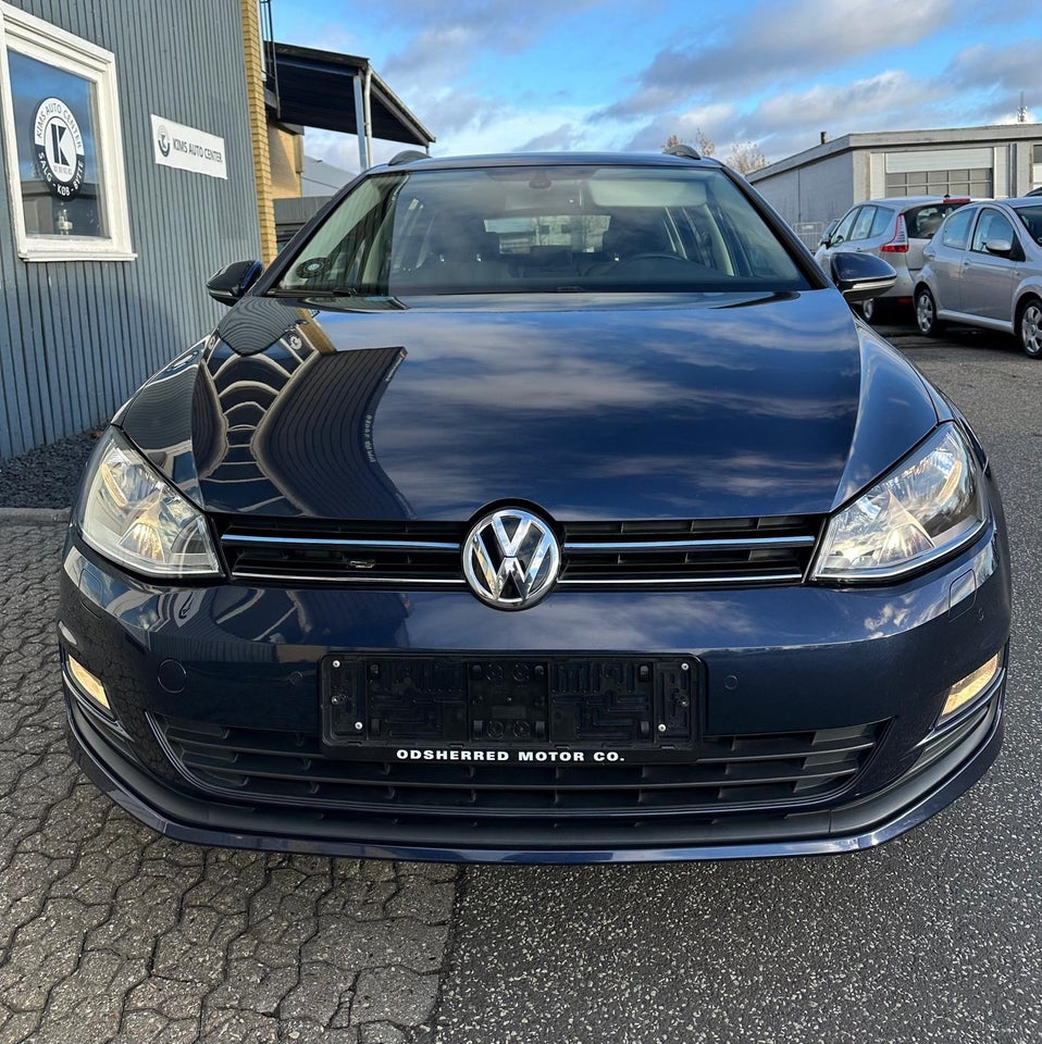 VW Golf VII 1,4 TSi 122 Highline Variant DSG BMT 5d