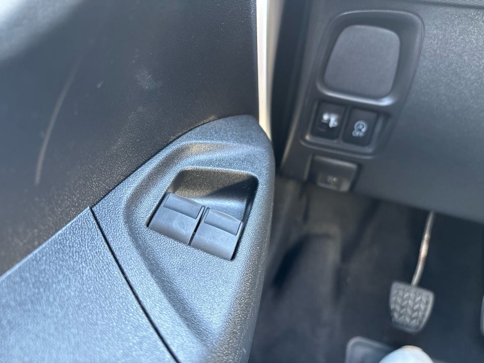 Peugeot 108 1,0 e-VTi 72 Strike 5d