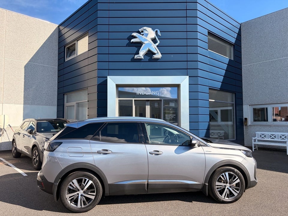 Peugeot 3008 1,6 Hybrid Allure Pack Limited EAT8 5d