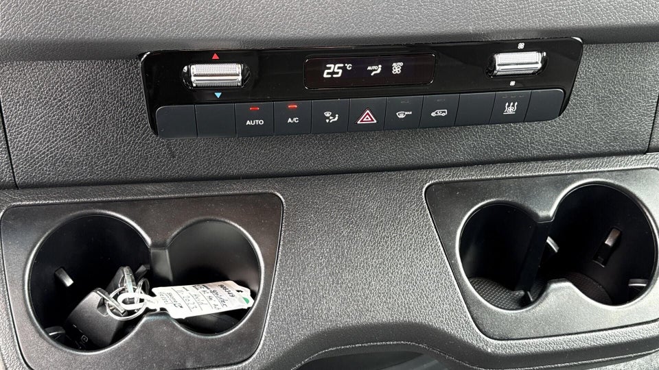 Mercedes Sprinter 215 2,0 CDi A2 Kassevogn aut. FWD
