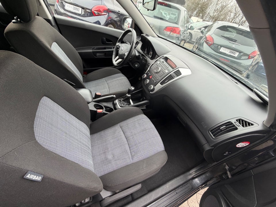 Kia Ceed 1,4 CVVT 90 Active SW 5d