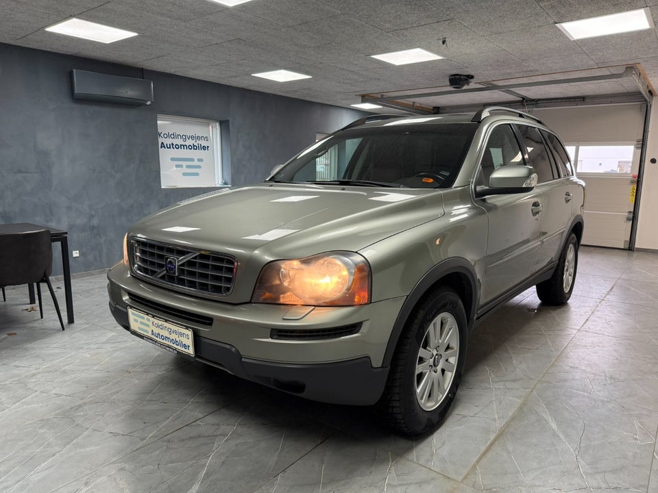 Volvo XC90 2,4 D5 185 Summum aut. AWD Van 5d