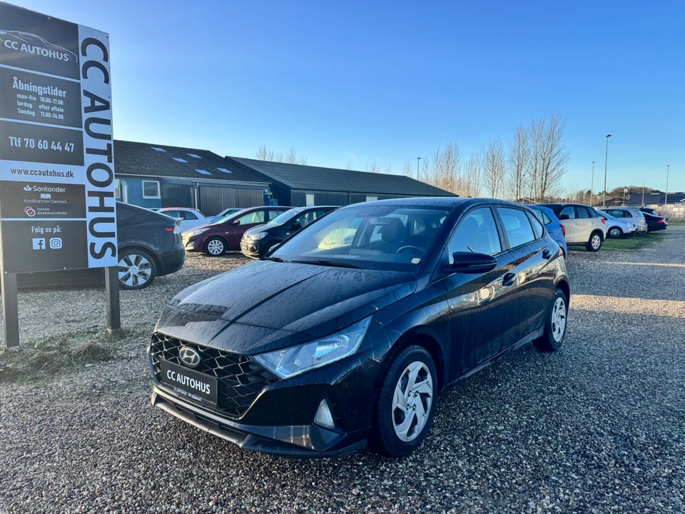 Hyundai i20 1,0 T-GDi Essential DCT 5d