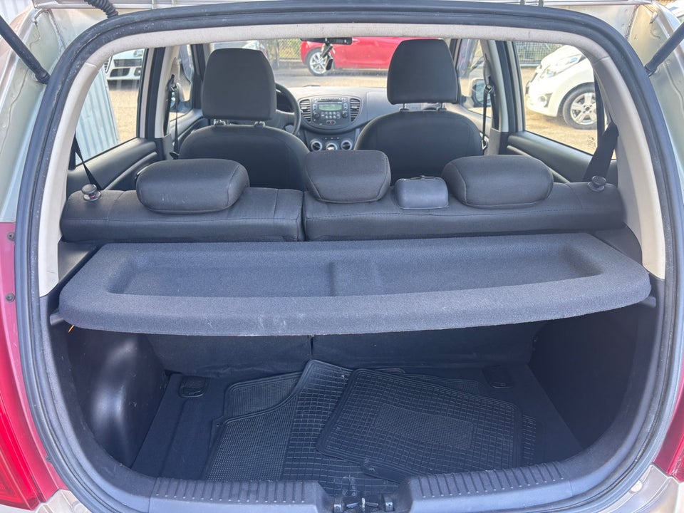 Hyundai i10 1,2 Comfort A/C 5d