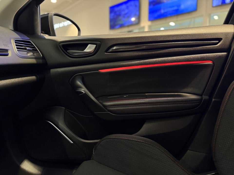 Renault Megane IV 1,6 E-Tech R.S. Line Sport Tourer 5d