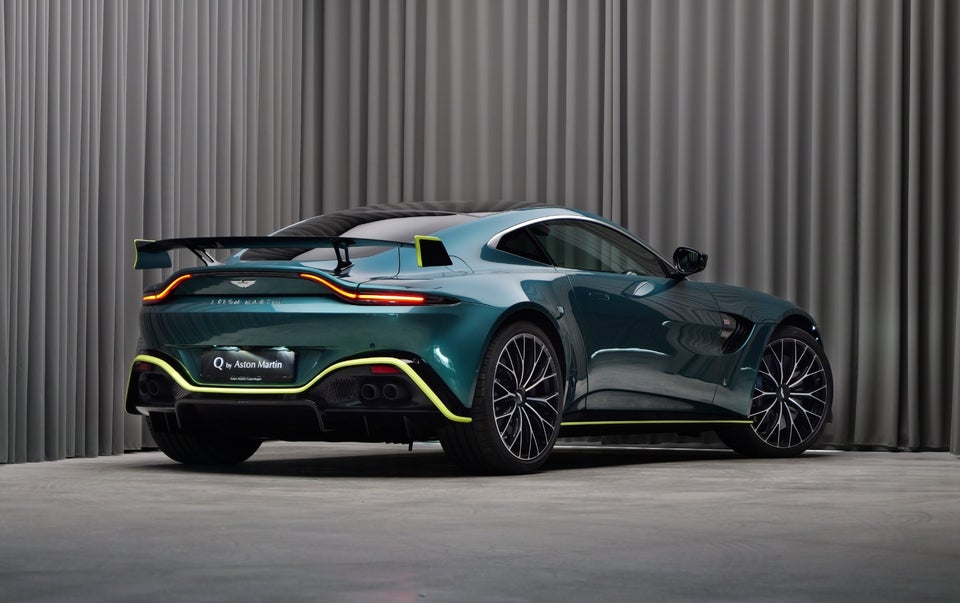 Aston Martin Vantage 4,0 Coupé aut. 2d