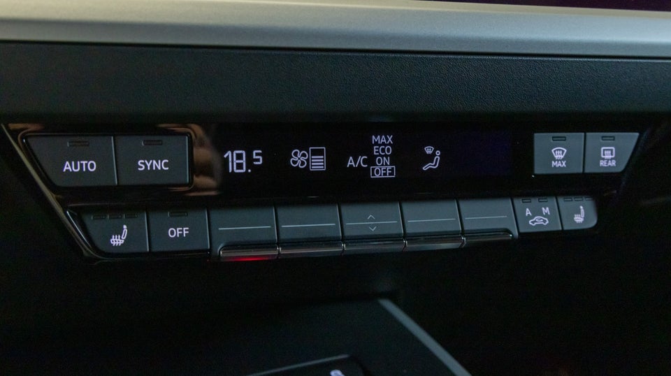 Audi Q4 e-tron 45 S-line 5d