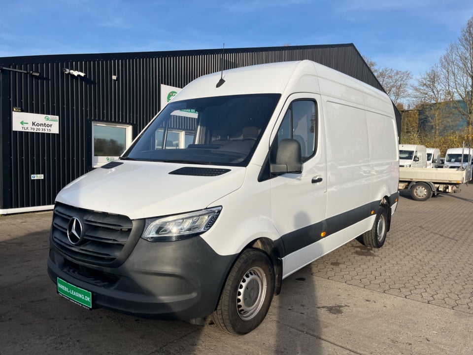 Mercedes Sprinter 319 3,0 CDi A2 Kassevogn aut. RWD