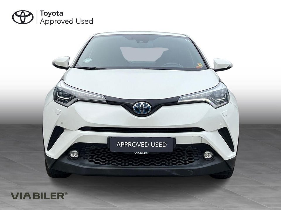 Toyota C-HR 1,8 Hybrid Premium Selected CVT 5d