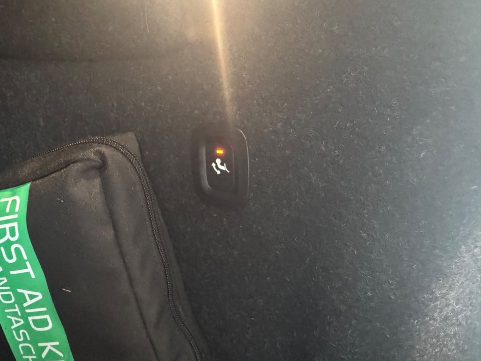 Volvo XC40 P8 ReCharge Twin Pro 5d