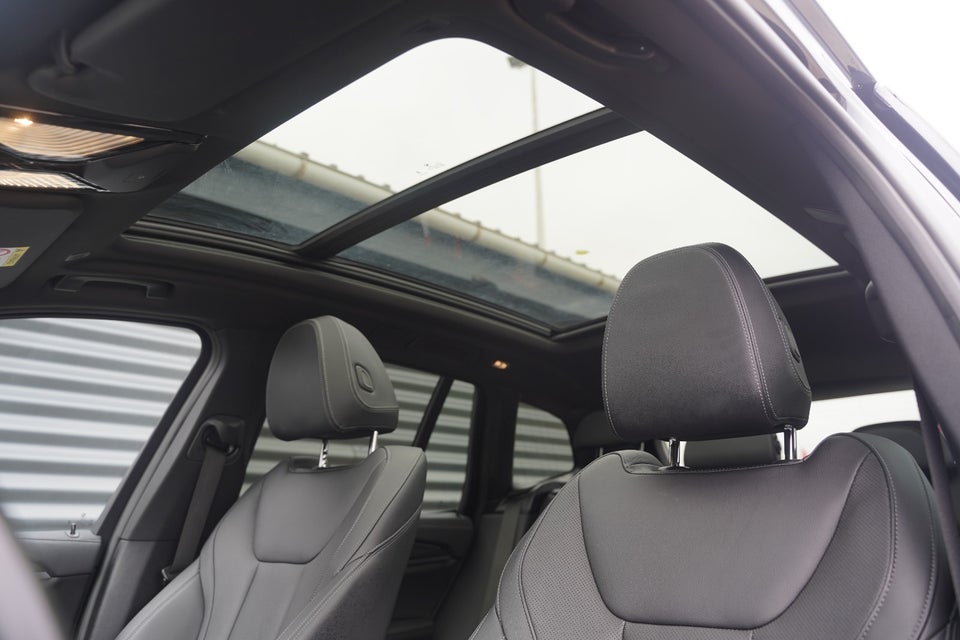 BMW iX3 Charged M-Sport 5d