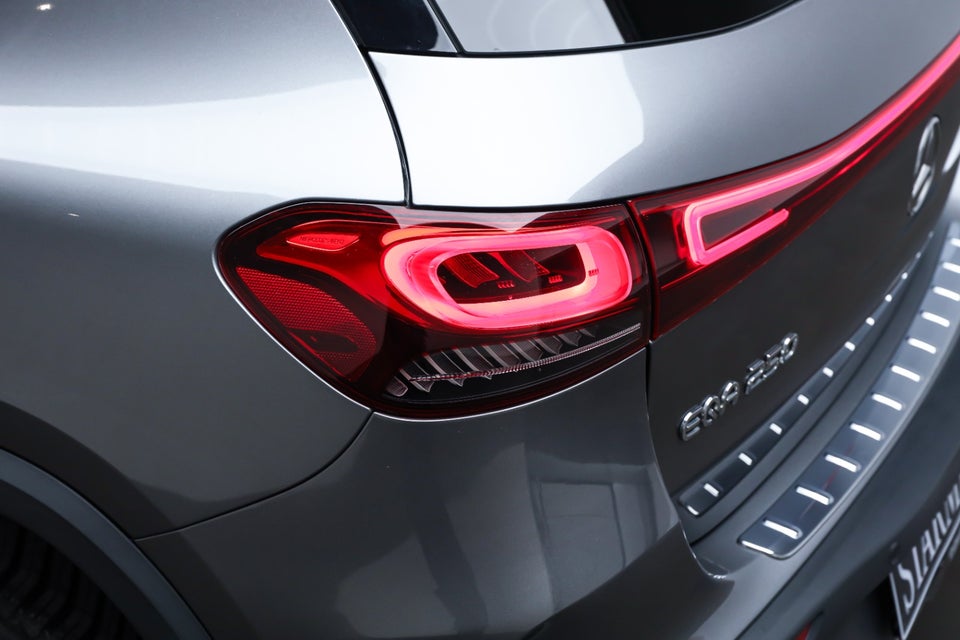 Mercedes EQA250 AMG Line 5d