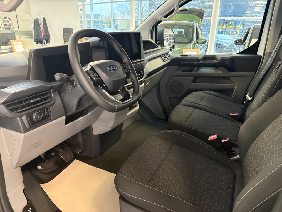 Ford Transit Custom 320 L2 2,0 EcoBlue Trend aut.