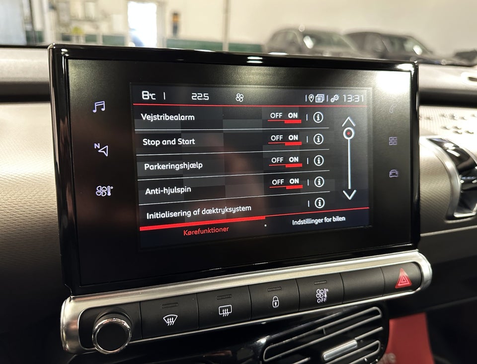 Citroën C4 Cactus 1,6 BlueHDi 100 SkyLine 5d