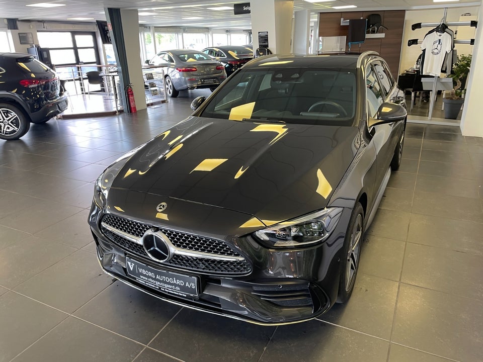 Mercedes C300 e 2,0 AMG Line stc. aut. 5d