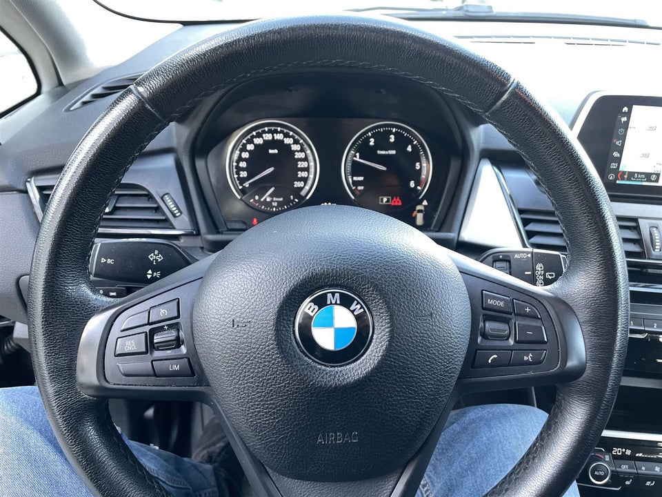 BMW 218d 2,0 Gran Tourer Connected aut. 5d