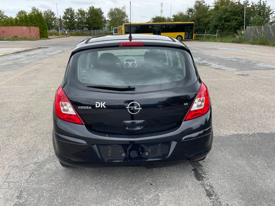 Opel Corsa 1,4 16V Enjoy 5d