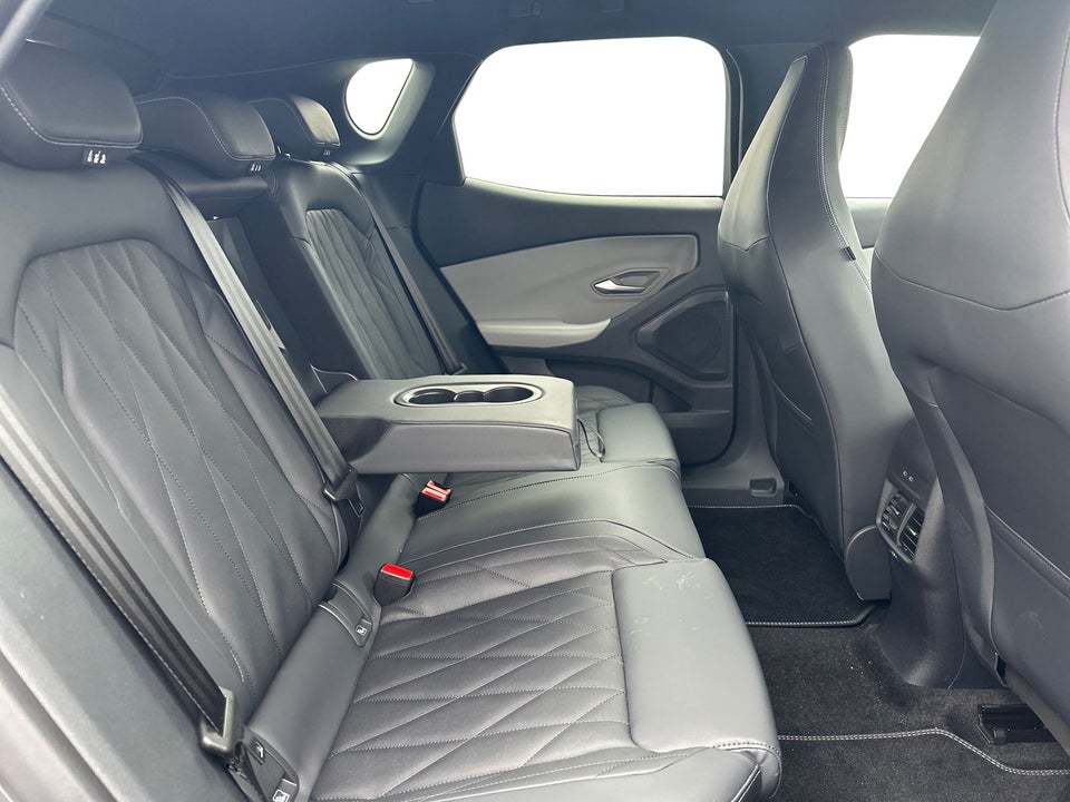 Ford Capri 82 Premium Extended Range 5d