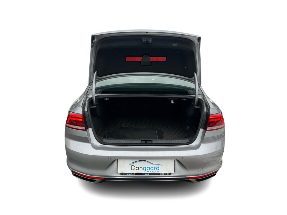 VW Passat 1,4 GTE High DSG 4d