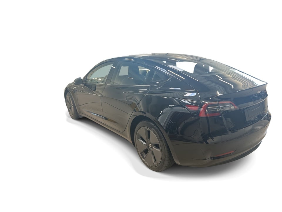 Tesla Model 3 Long Range AWD 4d