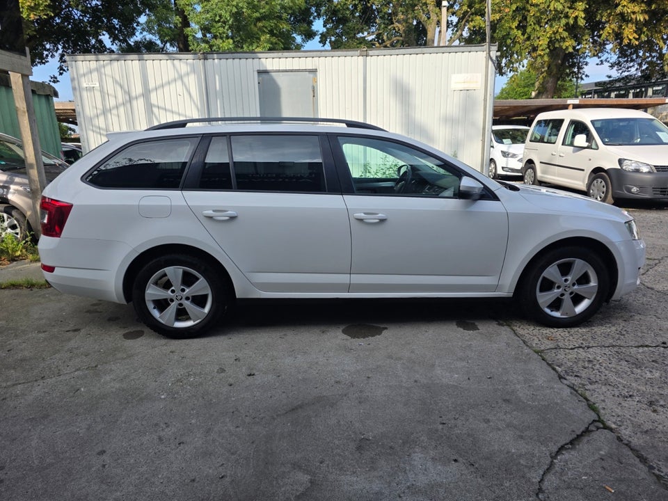 Skoda Octavia 1,2 TSi 105 Ambition Combi DSG 5d