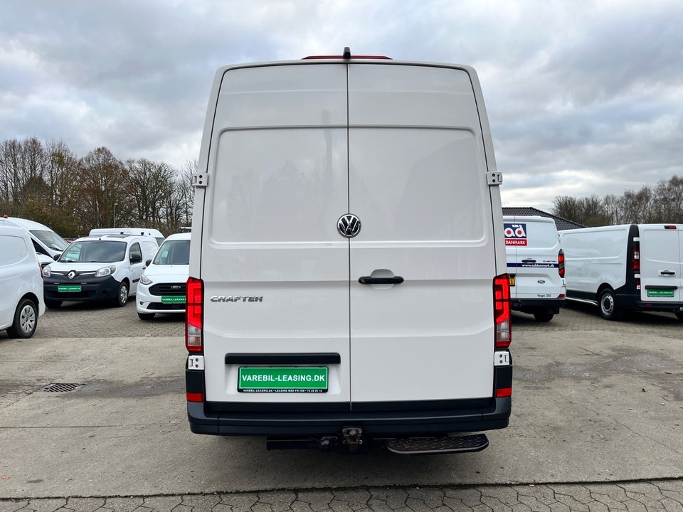 VW Crafter 30 2,0 TDi 177 Kassevogn L3H2