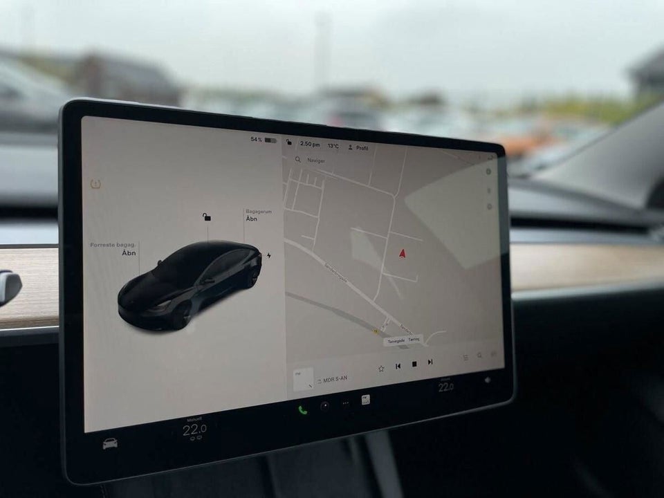 Tesla Model 3 RWD 4d