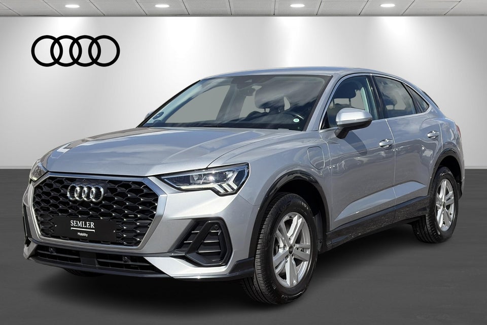 Audi Q3 45 TFSi e Attitude plus Sportback S-tr. 5d