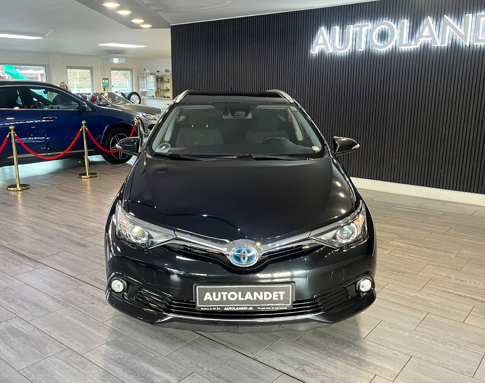 Toyota Auris 1,8 Hybrid H2 Comfort Touring Sports CVT 5d