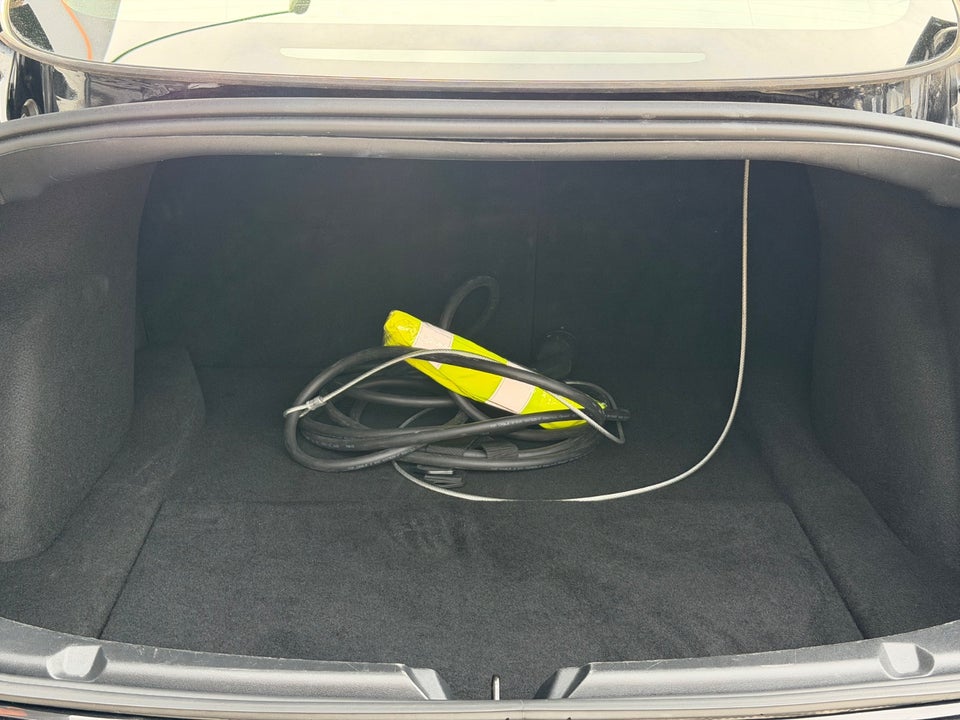 Tesla Model 3 Long Range RWD 4d