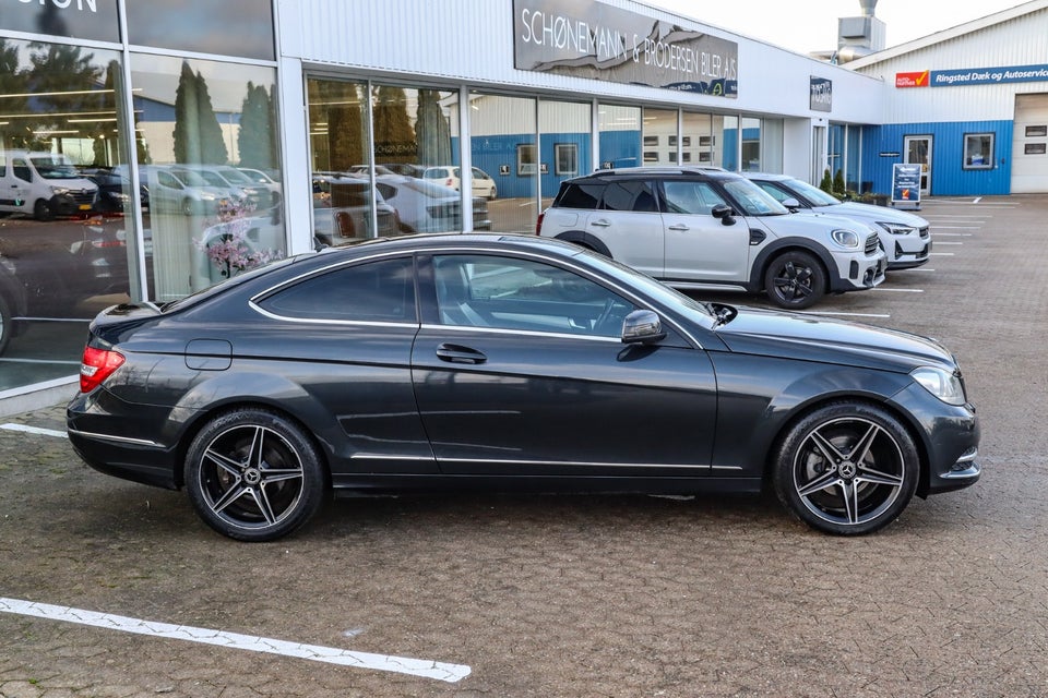 Mercedes C180 1,6 Avantgarde Coupé aut. 2d