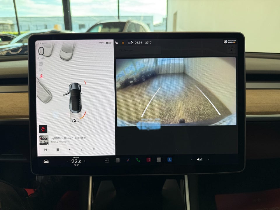 Tesla Model 3 Standard Range+ RWD 4d