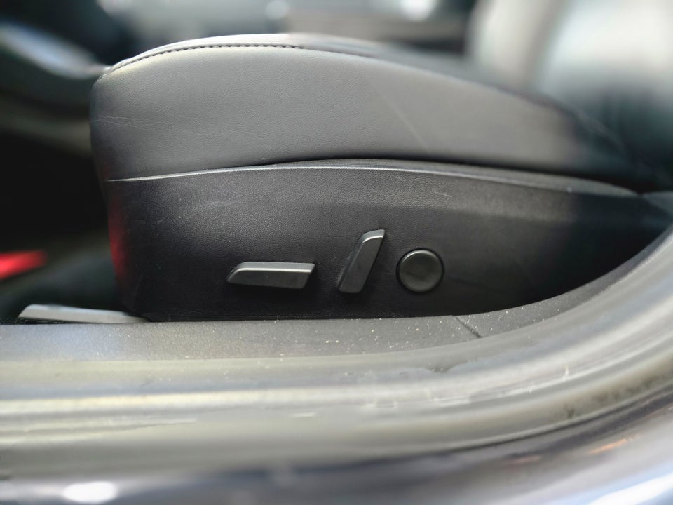 Tesla Model 3 Performance AWD 4d