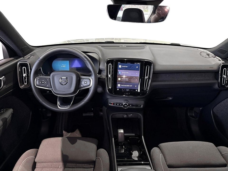 Volvo XC40 ReCharge Extended Range Plus 5d