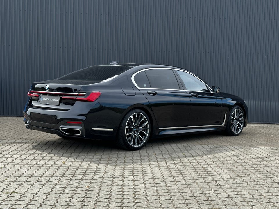 BMW 745Le 3,0 M-Sport aut. 4d