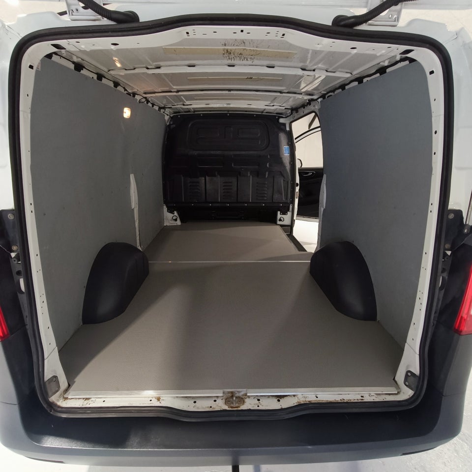 Mercedes Vito 114 2,0 CDi Kassevogn aut. XL RWD