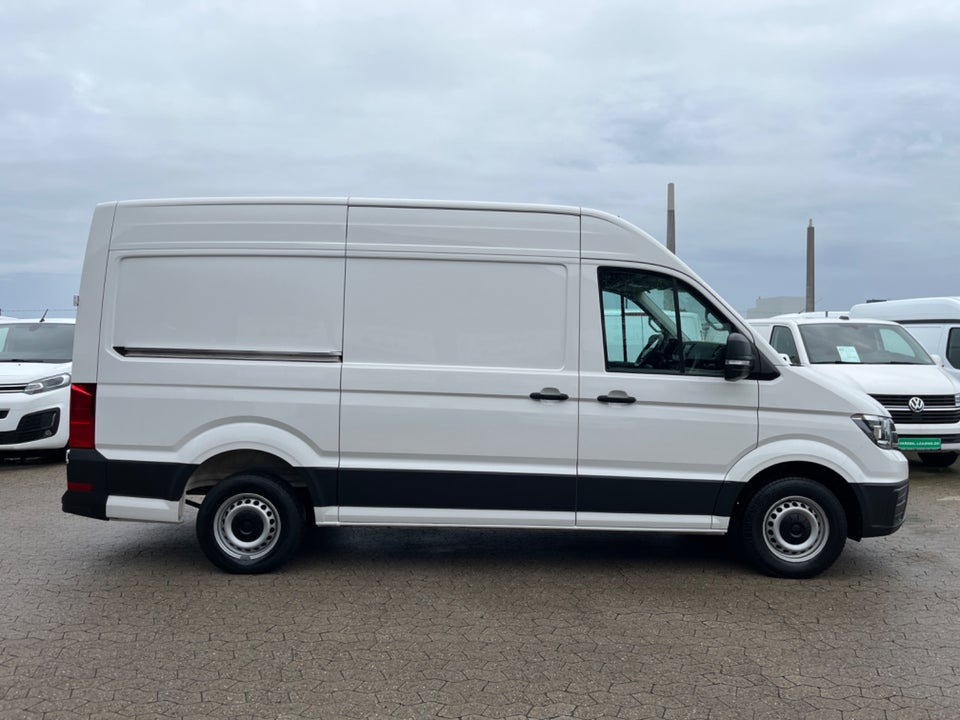 VW Crafter 35 2,0 TDi 177 Kassevogn L3H3 aut.