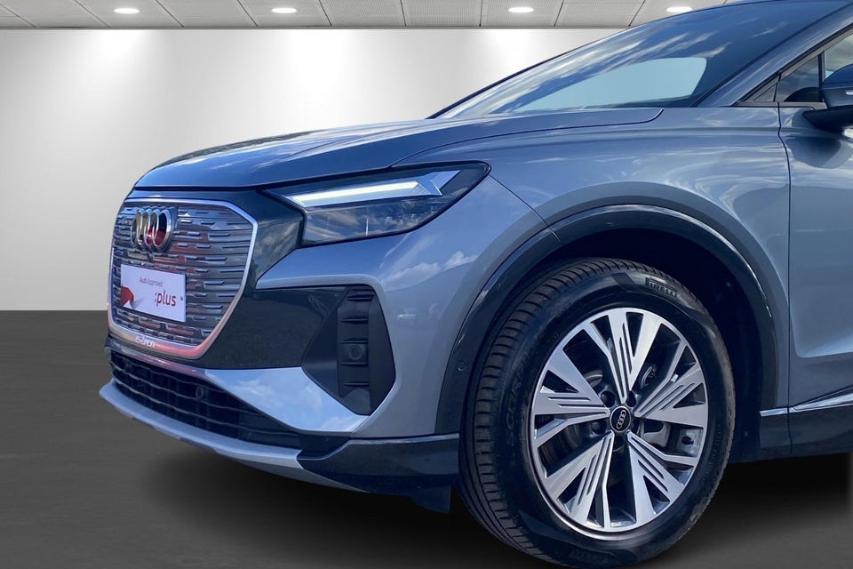 Audi Q4 e-tron 45 Progress 5d