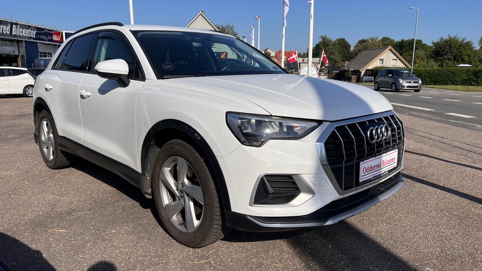 Audi Q3 35 TFSi Sportback S-tr. 5d